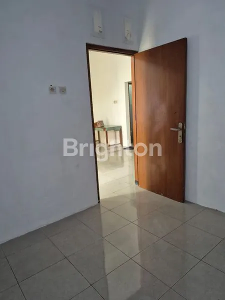 image RUMAH STRATEGIS 2KT DI PERUMAHAN BOLON (6)