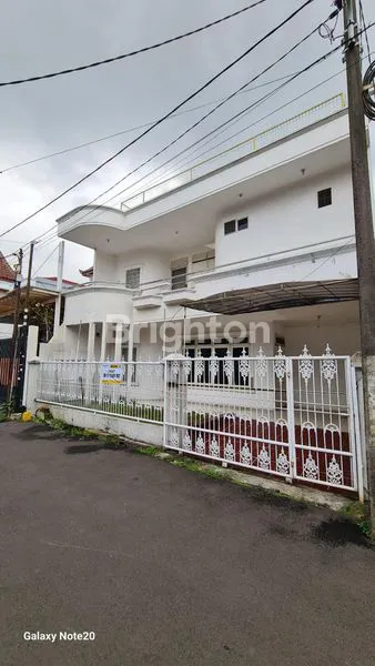 image RUMAH MURAH STRATEGIS DI PONDOK HIJAU PERMAI BEKASI TIMUR (2)