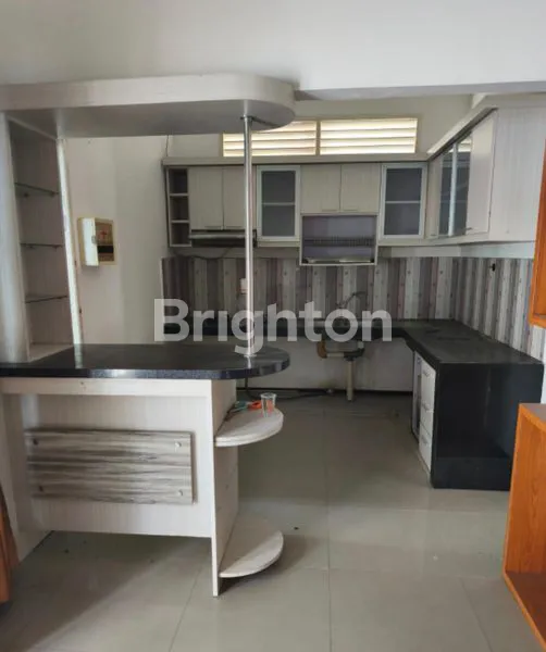 image RUMAH CANTIK SIAP HUNI DALAM PERUMAHAN SEPINGGAN PRATAMA (6)