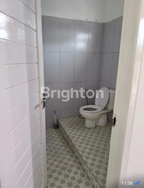 image RUMAH CANTIK SIAP HUNI DALAM PERUMAHAN SEPINGGAN PRATAMA (8)