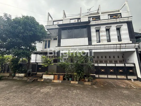 image RUMAH VILLA PERTIWI DEPOK CILODONG (1)