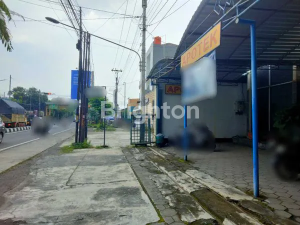 image BANGUNAN GEDUNG SIAP USAHA, LOKASI EMAS DALAM KOTA DAN STRATEGIS (2)