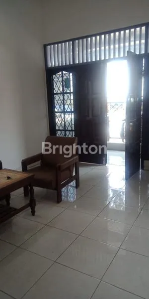 image RUMAH 1 1/4 LANTAI NYAMAN DAN LUAS DI MOJOSONGO (3)