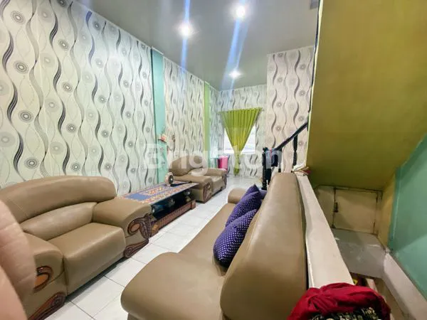 image RUMAH SIAP HUNI 3,5 TINGKAT - MEDAN HELVETIA (2)