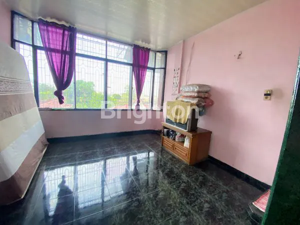 image RUMAH SIAP HUNI 3,5 TINGKAT - MEDAN HELVETIA (4)