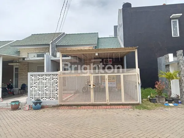image RUMAH SIAP HUN, TINGGAL BAWA KOPER DI DIRAYA REGENCY SIDODADI SIDOARJO (1)
