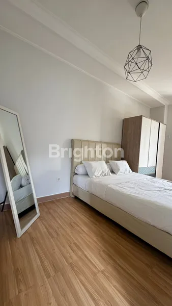 image MALIBU VILLAGE, GADING SERPONG, FULL FURNISHED, 2 LANTAI, SIAP HUNI (6)