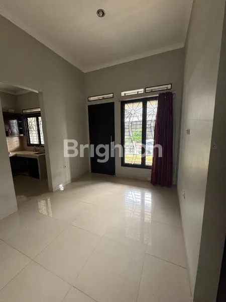 image RUMAH STRATEGIS SENTUL, 3KT SIAP HUNI NON FURNISHED (5)