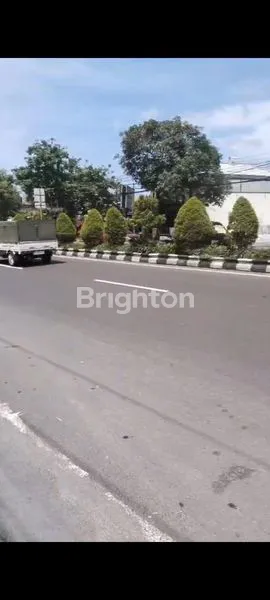 image DI SEWAKAN TANAH KOMERSIL DI JALAN UTAMA KUTUH, KUTA SELATAN, HARGA 17JT/ARE/TH (2)