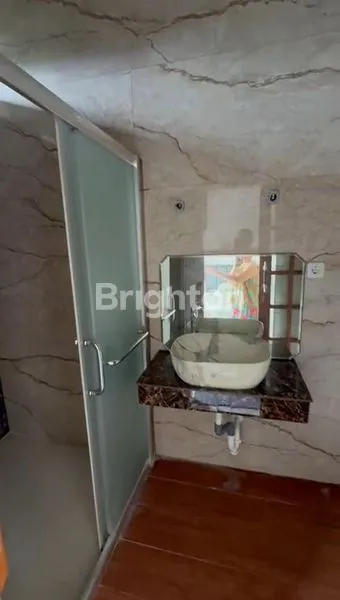 image RUMAH EXCLUSIVE ,KONSEP VILLA\UD83C\UDFE1 (5)