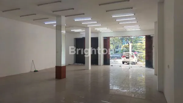 image RUKO SIAP PAKAI LOKASI PREMIUM HR MUHAMMAD (6)