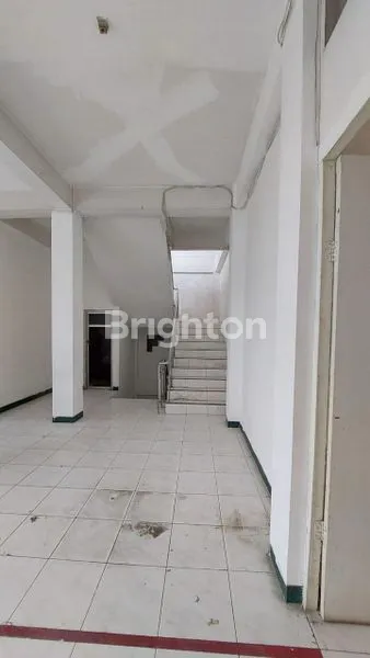 image RUKO SIAP PAKAI LOKASI PREMIUM HR MUHAMMAD (8)