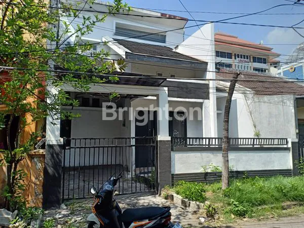 image DIJUAL RUMAH TERAWAT MANYAR REJO DEKAT KAMPUS UNTAG (1)
