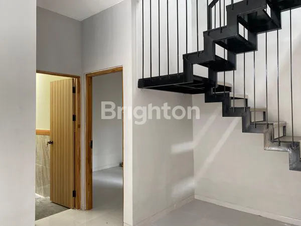 image RUMAH CANTIK LOKASI STRATEGIS 675 JT  (2)