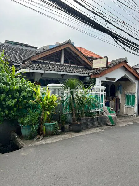 image RUMAH DI PASARMINGGU JAKARTA SELATAN (1)