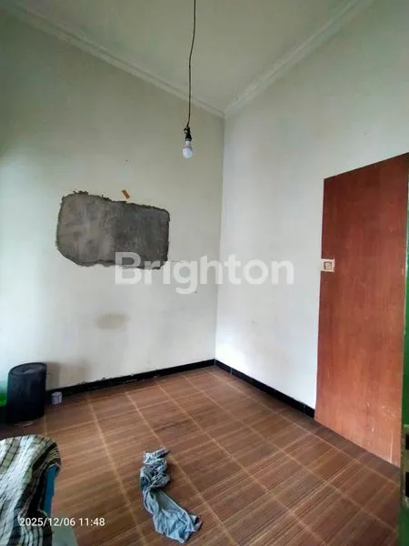 image RUMAH HUNIAN + USAHA/KANTOR DI JL. R. INTAN MALANG – BANGUNAN TEMBUS, LT 600 M² (8)