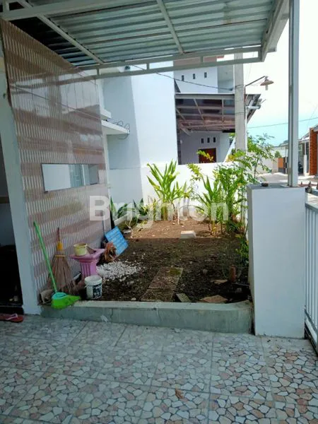 image *RUMAH MODERN MINIMALIS EKSKLUSIF GEDONGAN COLOMADU* (2)