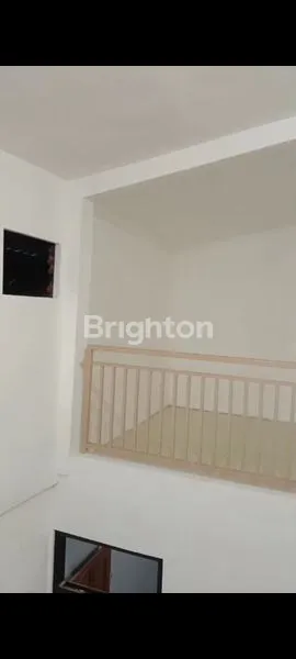 image DIJUAL RUMAH SIAP HUNI 2 LANTAI AREA BANDULAN SELANGKAH KE DIENG DAN TIDAR AREA MALANG KOTA STRATEGIS MASUK PERUMAHAN NYAMAN (5)