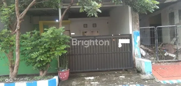 image RUMAH STRATEGIS DI SIDOARJO, HADAP TIMUR (1)