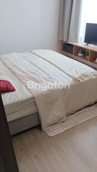 image RUMAH STRATEGIS NYAMAN TENANG DAN ASRI DI IZZI BSD CITY (5)