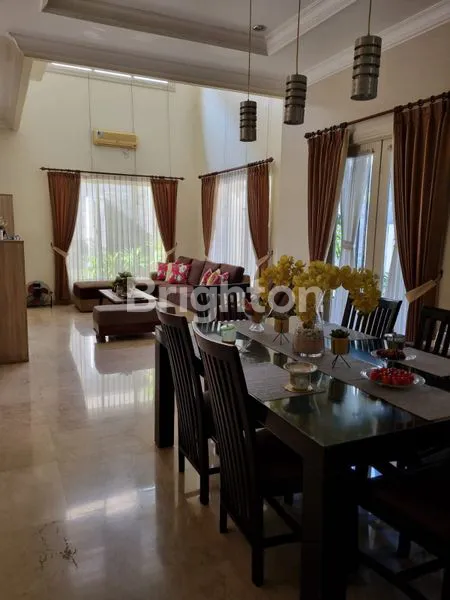 image RUMAH 2 LANTAI SEMI FURNISHED DEKAT MAYJEND SUNGKONO CIPUTRA WORLD MAYAPADA HOSPITAL RAYA KUPANG INDAH  KUPANG JAYA PAKUWON MALL (3)