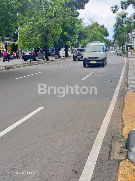 image GUDANG STRATEGIS DAN KOMERSIL PINGGIR JALAN RAYA UTAMA DAERAH KEBON JERUK (3)