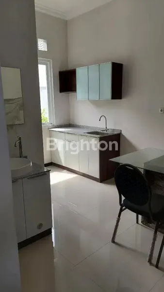 image SUKOLILO DIAN REGENCY HADAP FAVORIT, TERAWAT SIAP HUNI, DEKAT KAMPUS ITS (4)