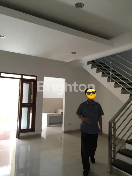 image JUAL RUMAH NYAMAN 2 LANTAI DI JONGJOLONG, SAYAP BUAH BATU, SAYAP NILEM, BANDUNG (2)