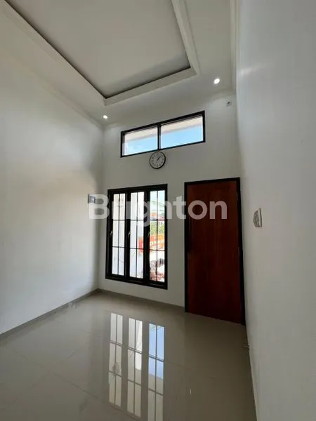 image RUMAH NYAMAN DI KELILINGI FASILITAS UMUM  (5)