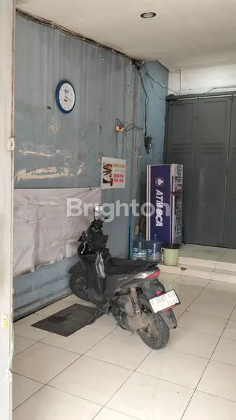 image LOKASI STRATEGIS DI PINGGIR JALAN UTAMA, RUKO 4 LANTAI COCOK UNTUK KANTOR,CIMANGGIS,CISALAK, BOGOR ,BAWA  BARAT (5)