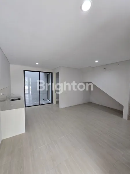 image RUMAH STRATEGIS SIAP HUNI NORTHWEST CENTRAL CITRALAND !! (8)