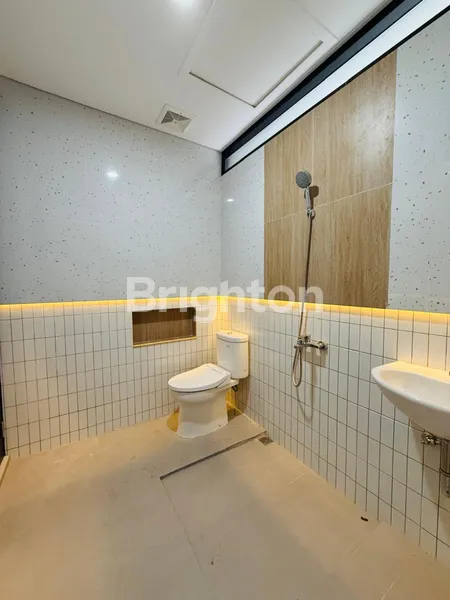 image DIJUAL RUMAH MEWAH SEMIFURNISHED DI NUSA LOKA BSD  (6)