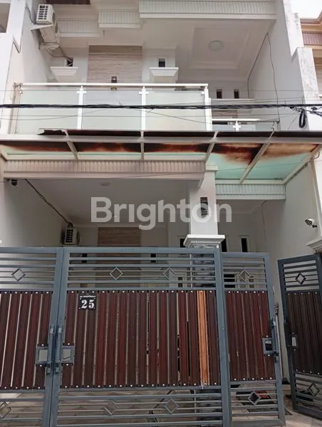 image RUMAH ASRI BEBAS BANJIR SIAP HUNI DI MULYOREJO SURABAYA (1)