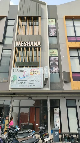 image DISEWAKAN MURAH RUKO BARU 3 LANTAI DI EASTERN PARK, SUKOLILO – POSISI DEPAN, AKSES TIAP LANTAI TERPISAH (1)