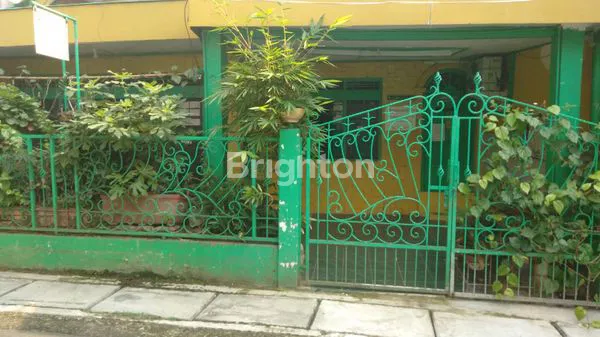 image HUNIAN LOKASI STRATEGIS 2 LANTAI DI BENDUNGAN HILIR (1)