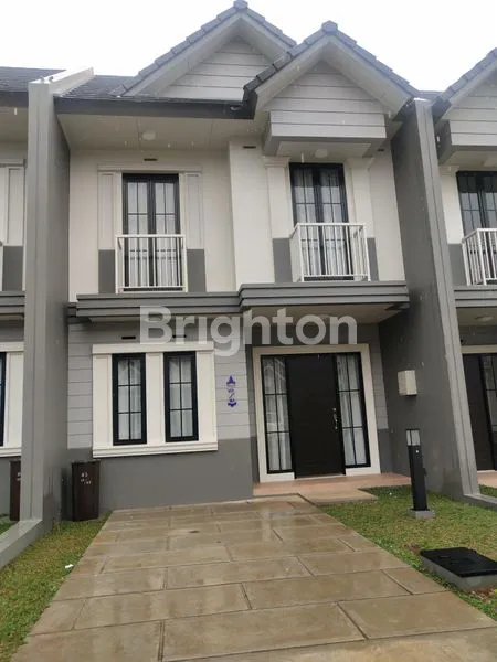 image RUMAH MODEN MINIMALIS DI ROYAL TAJUR (1)