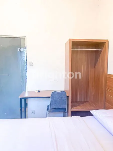 image DIJUAL EX TEMPAT BISNIS & KOST SIWALAN KERTO (4)