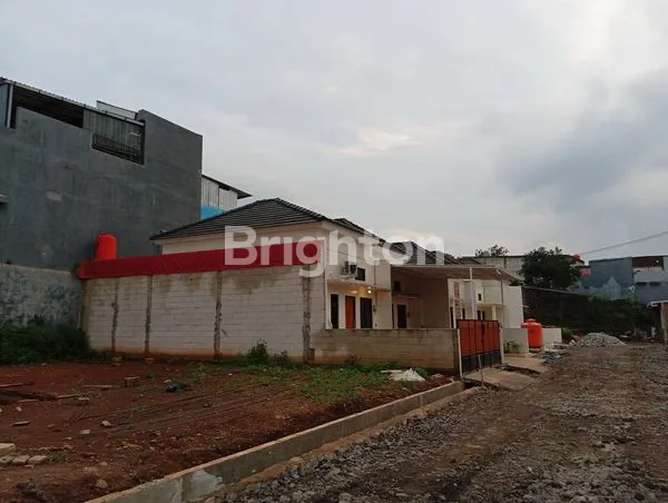 image RUMAH BANYUMANIK DEKAT KAMPUS UNDIP SEMARANG (4)