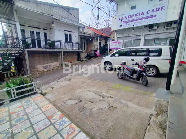 image DIJUAL CEPAT! GEDUNG USAHA 2 LANTAI & 4 TOKO – PLAZA DEPOK CITY (2)