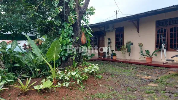 image HUNIAN STRATEGIS DI BEJI, 3 KT & GARASI 2 MOBIL (1)