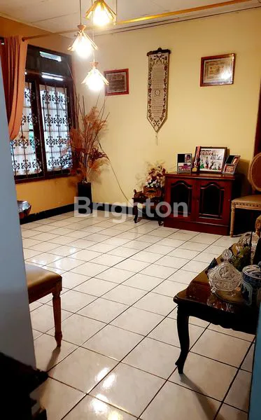 image HUNIAN STRATEGIS DI BEJI, 3 KT & GARASI 2 MOBIL (5)