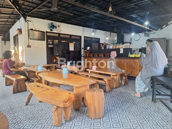 image DIJUAL RUMAH UNTUK TEMPAT USAHA KULINERAN (4)
