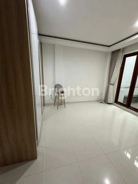 image RUMAH MINIMALIST MODERN SEMI FURNISH SIAP HUNI (8)