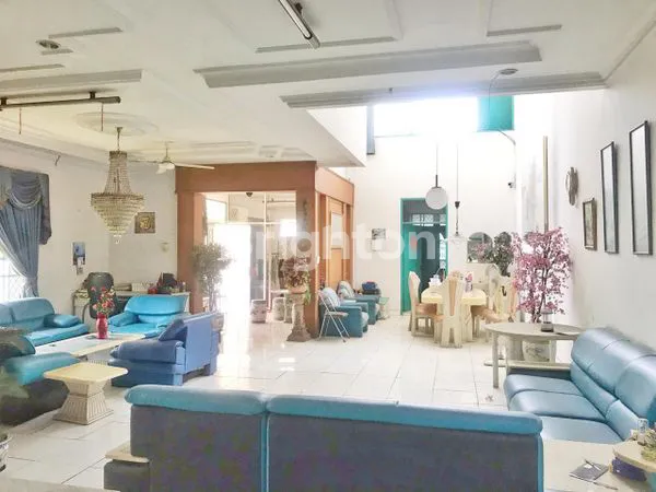 image RUMAH DIJUAL PERUMAHAN DURI KOSAMBI JAKARTA BARAT  (8)