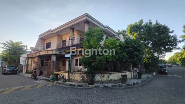 image DIJUAL RUMAH POSISI HOOK GRIYA ASRI PAKUWON CITY (1)