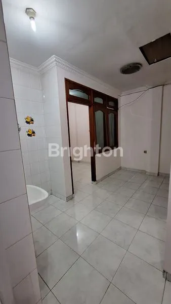 image \\UD83C\\UDF80 DISEWAKAN UNTUK KANTOR ATAU TEMPAT USAHA IDEAL UNTUK BISNIS KECANTIKAN & KESEHATAN \\UD83C\\UDF80 (3)