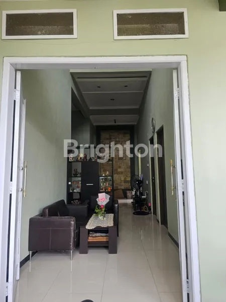 image RUMAH BUDURAN PONDOK TJANDRA MERR HADAP SELATAN DINGIN SIDOARJO (1)