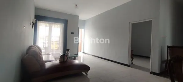 image RUMAH CANTIK 1 LANTAI SEMI FURNISHED NIRWANA REGENCY - RUNGKUT SURABAYA (3)