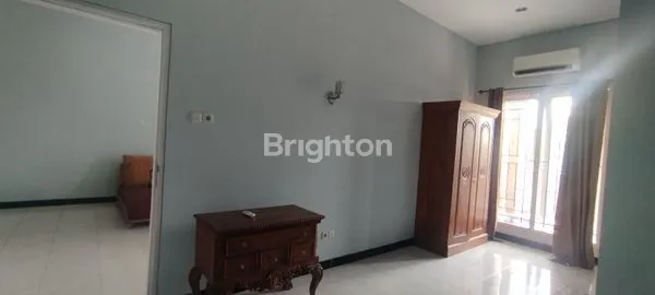 image RUMAH CANTIK 1 LANTAI SEMI FURNISHED NIRWANA REGENCY - RUNGKUT SURABAYA (5)