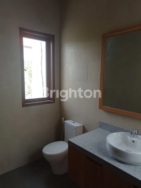 image RUMAH 2 LANTAI SIAPHUNI  (6)